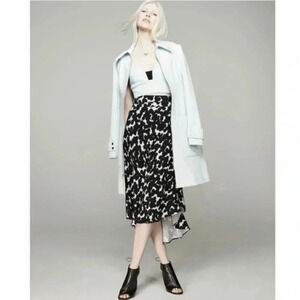 A.L.C. Corso Black and white Flowy High Low Midi Skirt 100% Silk Size 2